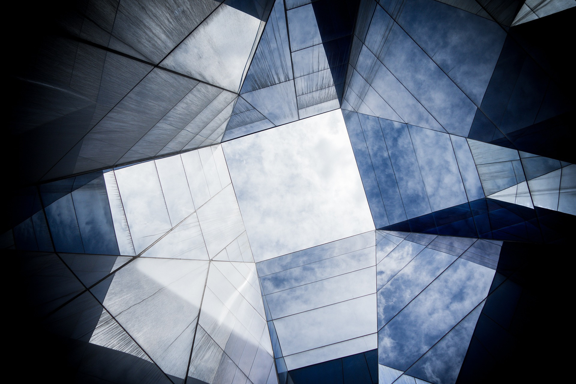 architecture-1868547_1920.jpg